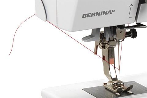 Швейно-вышивальная машина Bernina 580